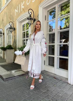 Колоритна довга сукня з вишивкою, українська сукня вишиванка, етно плаття з вишивкою