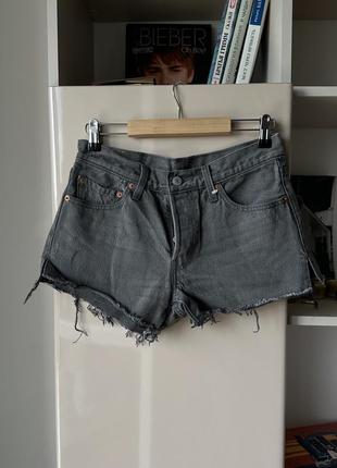 Трендовые шорты levi’s, не zara, gap, tommy hilfiger