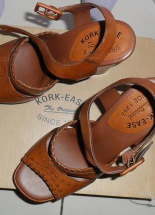 Фірмові босоніжки на платформі   kork ease р39-40 - ціна розпродажу