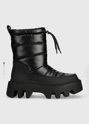 Зимние сапоги buffalo flora puffer boot