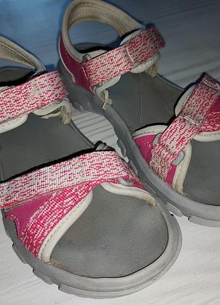 Сандалі босоніжки quechua
