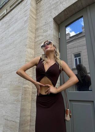Жіноча приваблива сукня шоколадного кольору