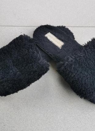 Капці жіночі