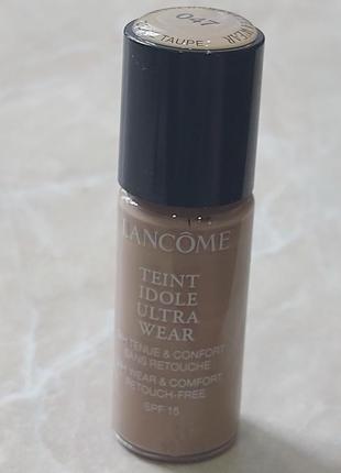 Тональна основа для обличчя lancome teint idole ultra wear 047 beige taupe. об'єм 10 ml.
