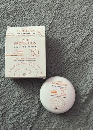 Пудра для обличчя avene solaires tinted compact spf 50 haute protection spf 50