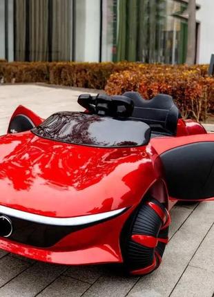 Дитячий електромобіль управління пультом і самостійно