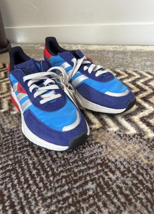 Кросівки adidas retropy f2