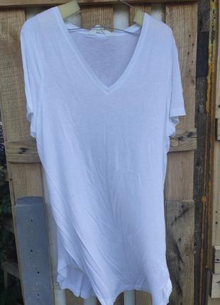 Футболка жіноча біла