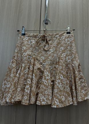 Спідниця в квітковий принт