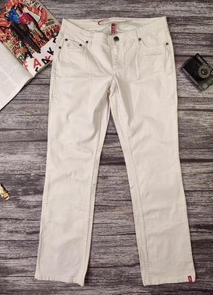 Білі джинси жіночі