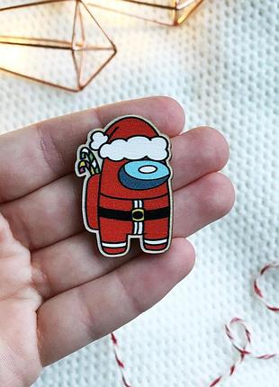 Значок из дерева "among us санта"