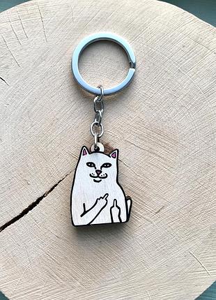 Дерев'яний брелок "котик з факом"