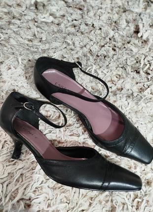 Босоножки, туфли женские