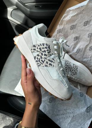 Прекрасные женские кроссовки в стиле nb327 white beige leopard logo леопардовые