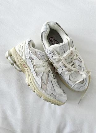 Шикарные женские и мужские кроссовки new balance 1906d white leather premium белые