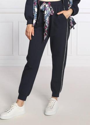 Женские спортивные брюки с завязками max mara