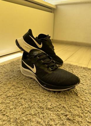 Кроссовки nike 42.5(27.5см)