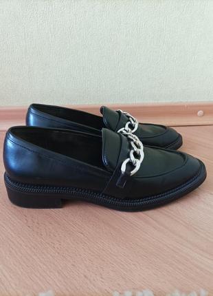 Лоферы, туфли stradivarius