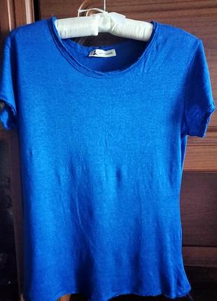 Гарна лляна футболка жіноча