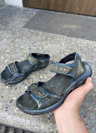Спортивні босоніжки clarks