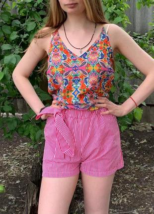 Новые шорты размер xs в полоску