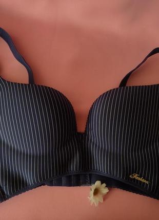 Бюстгальтер,бюст,бра,