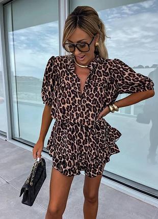 Костюм: шорты-юбка + рубашка