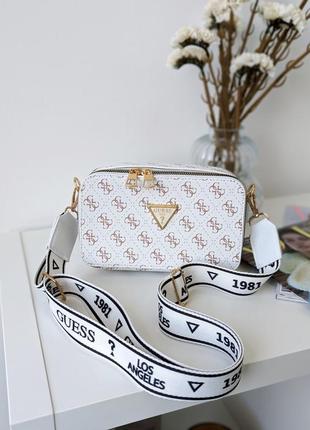 Жіноча сумка guess преміум якість