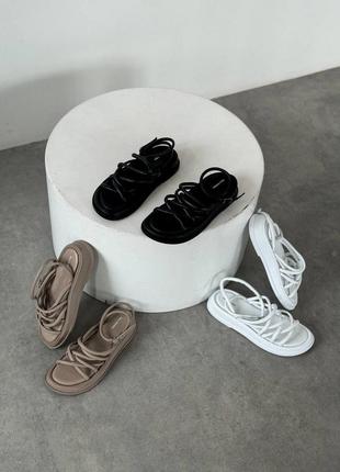 Преміальні топові босоніжки