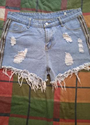 Шорти