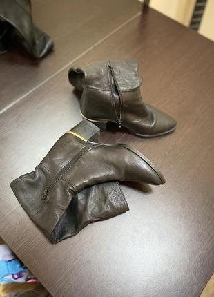 Сапоги чоботи сапожки