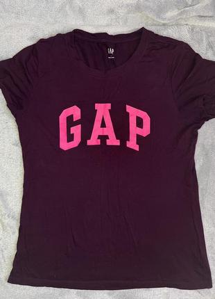 Футболка gap