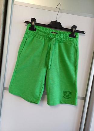 Шорти