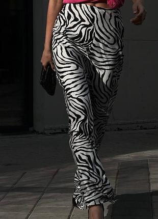 Жіноча літня шовкова спідниця максі з анімалістичним принтом зебра
