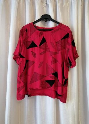 ✅ футболка балахон лёгкий материал, размер универсальный бирок с размером и составом ткани нет, ткан