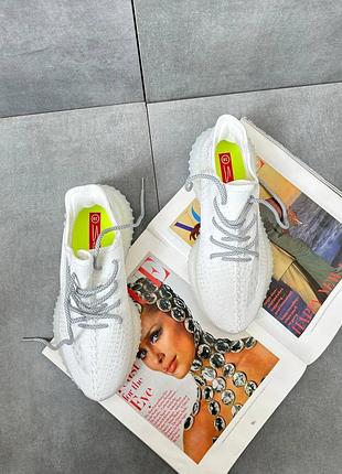 Стильні кросівки 🌹🌸