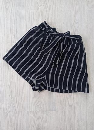 Шорти new look в смужку