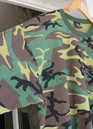 Камуфляжный лонгслив на крупного мужчину