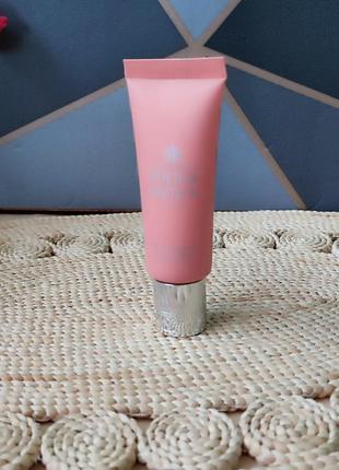 Molton brown
rhubarb & rose крем для рук