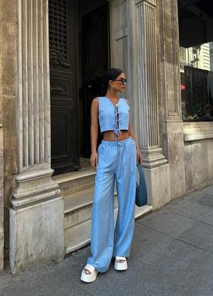 Костюм жіночий