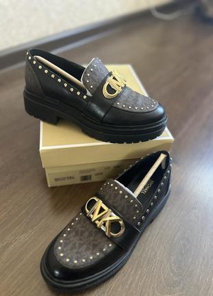 Лофери michael kors 6m