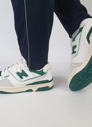 Кроссовки репл. мужские зеленые new balance 550 green white. женские кроссовки репл. белые с зеленым нью5 фото