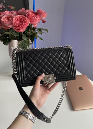 Женская сумка в стиле chanel medium boy black/silver caviar rhw premium.