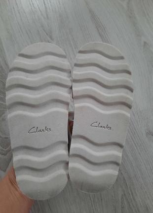 Кожаные сандалии сандали босоножки босоніжки clarks на липучках с жесткой пяткой10 фото