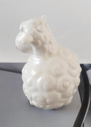 Статуэтка керамическая барашек