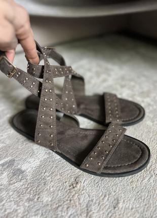 Сандалі босоніжки хакі 39