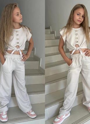 Легкий літній костюм для дівчинки