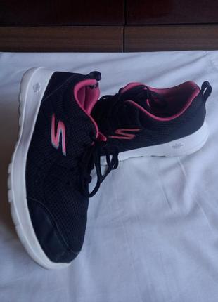 Кроссовки skechers