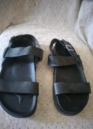 Босоножки женские