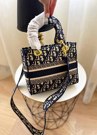 Женская сумка в стиле dior lady2 фото